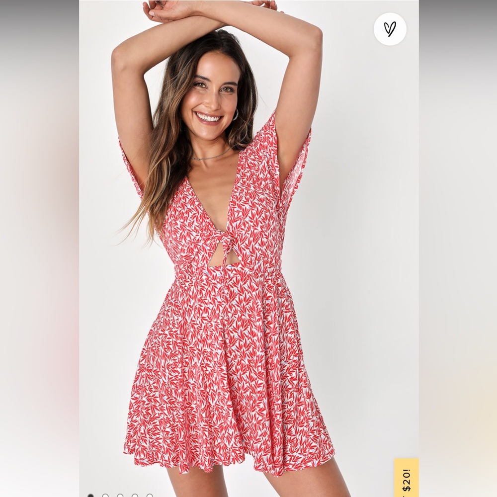 Lulu’s Dondi Red and White Print Romper